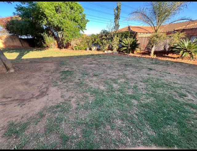 4 BEDROOM HOUSE FOR SALE IN LAUDIUM